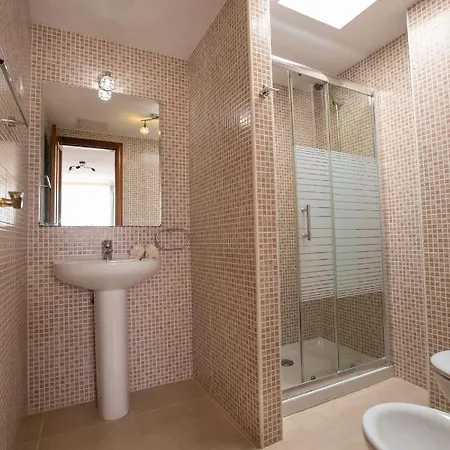 The Roof Of The Center, By Comfortable Luxury Apartment